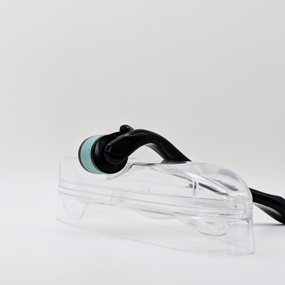 Roller Dermique pour le soin du visage et pour soin anti-chute ceheveux. 